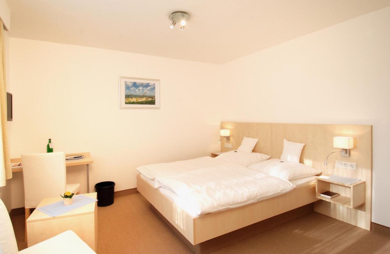 Hotel Meeresfriede Куксхафен Номер фото